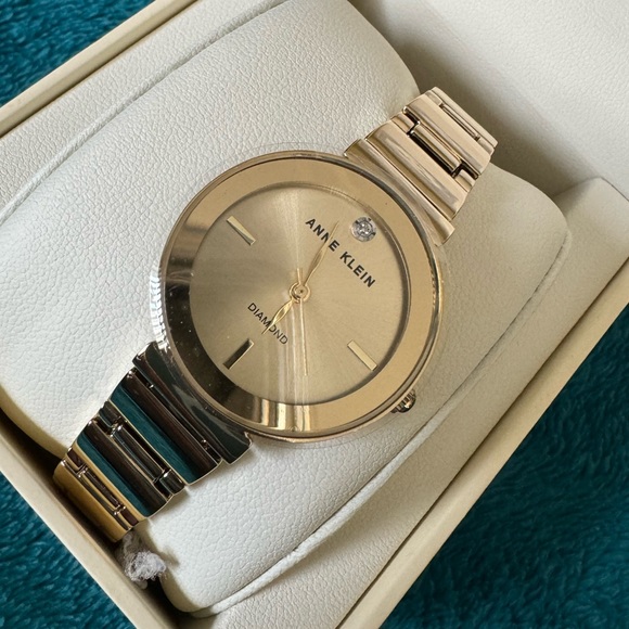 Brand New Anne Klein watch - Picture 2 of 5